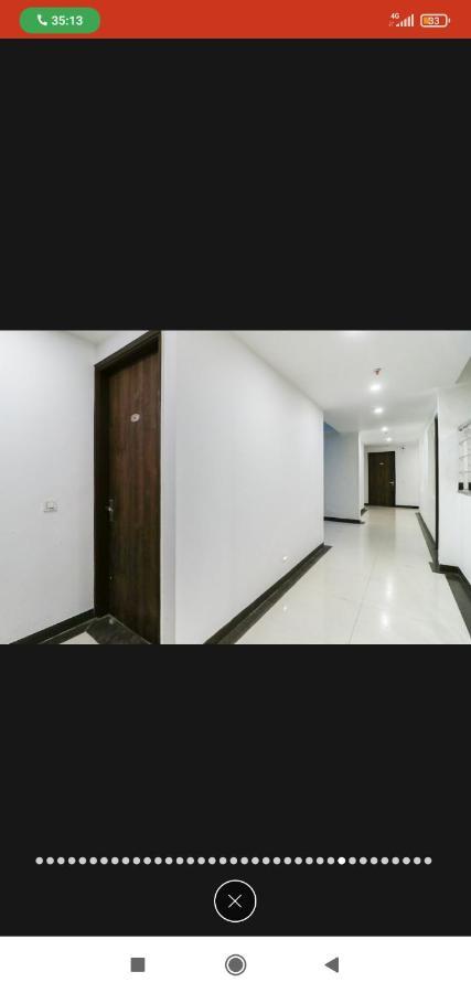 Hotel Almond Zirakpur ภายนอก รูปภาพ